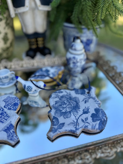 Blue & White Chinoiserie Christmas  Ornament Set (7 Pc)