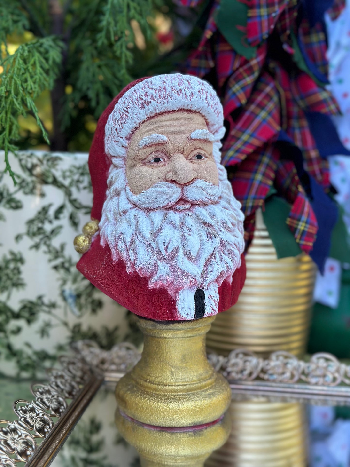 Hand Painted 8" Santa Bust