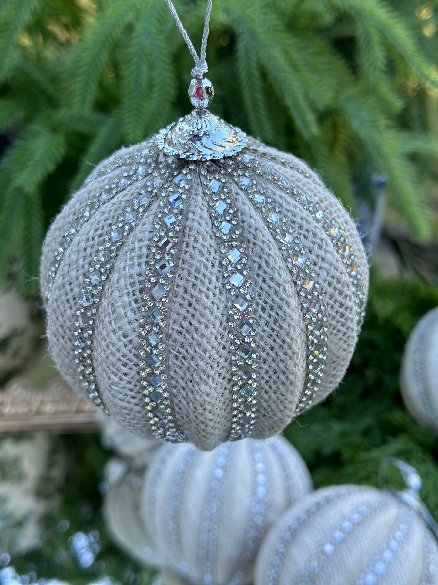 4"Jeweled Jute Ball Ornament