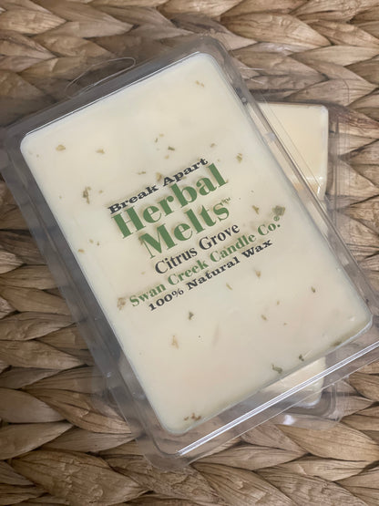 Swan Creek Herbal Melts Citrus Grove scented wax cubes. Light yellow break-apart candle melts with herbal accents for a citrus aroma.